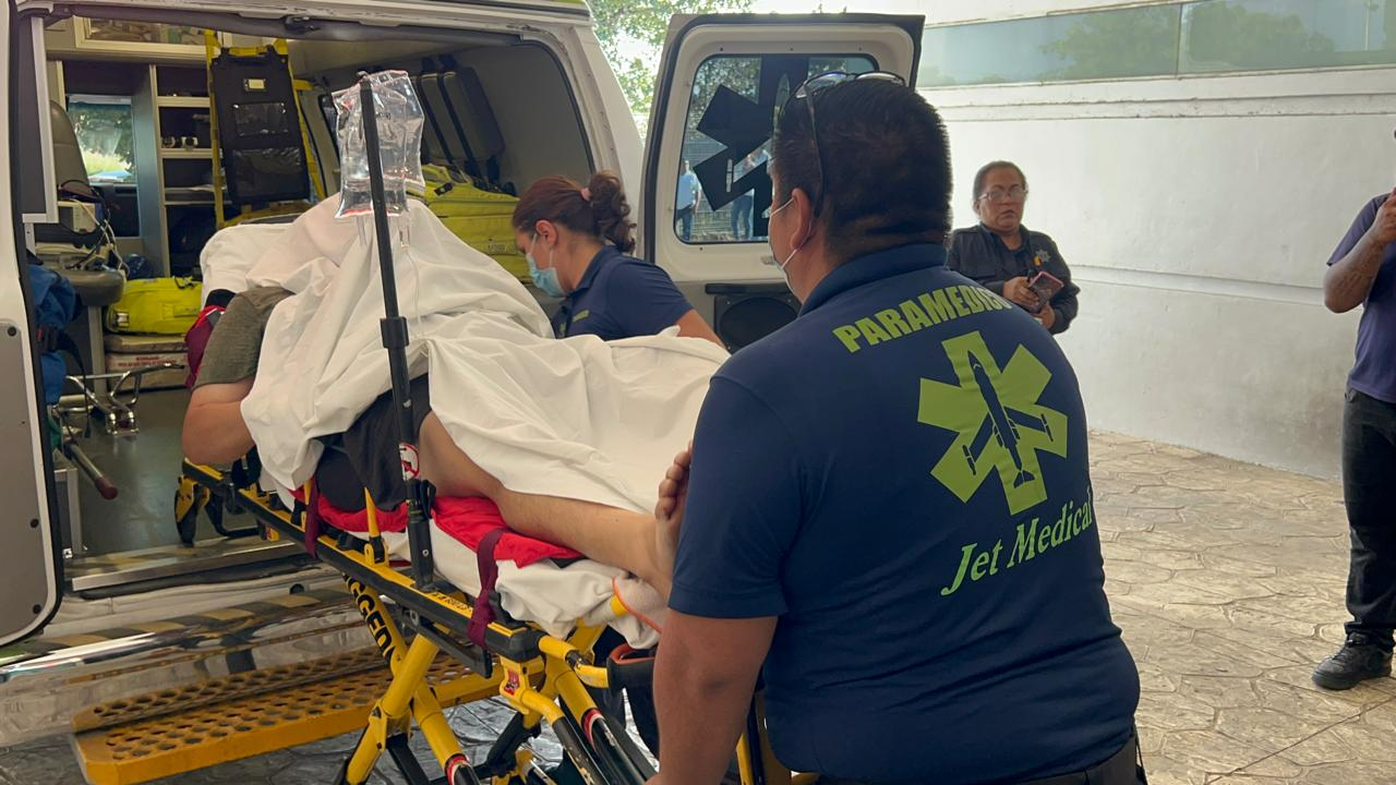 Balean a un hombre en Cancún cuando llegaba a su vivienda. Balean a un hombre en Cancún cuando llegaba a su vivienda.