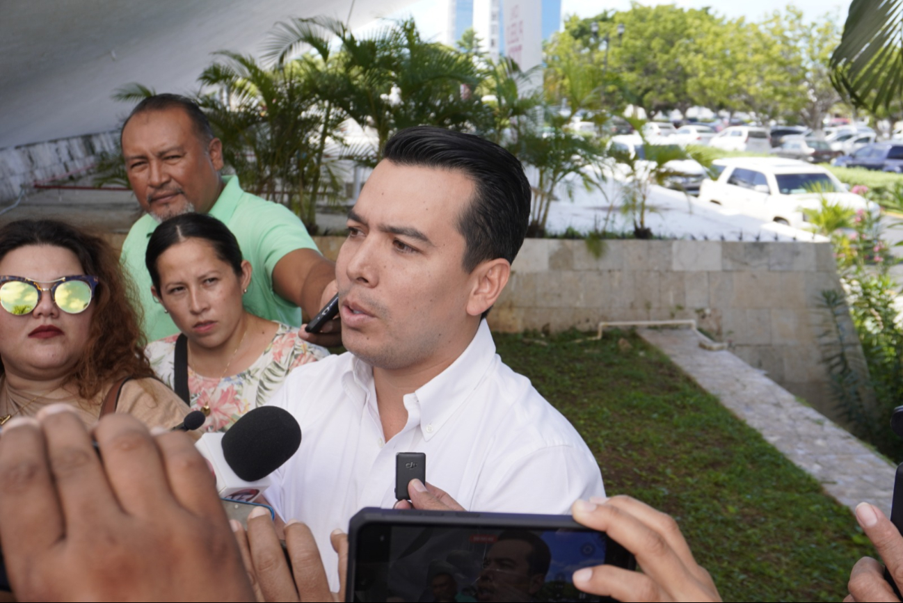 Pedro Armentia López confirmó que la propuesta busca controlar el flujo y legalidad de los ‘motomandaditos’ Pedro Armentia López confirmó que la propuesta busca controlar el flujo y legalidad de los ‘motomandaditos’