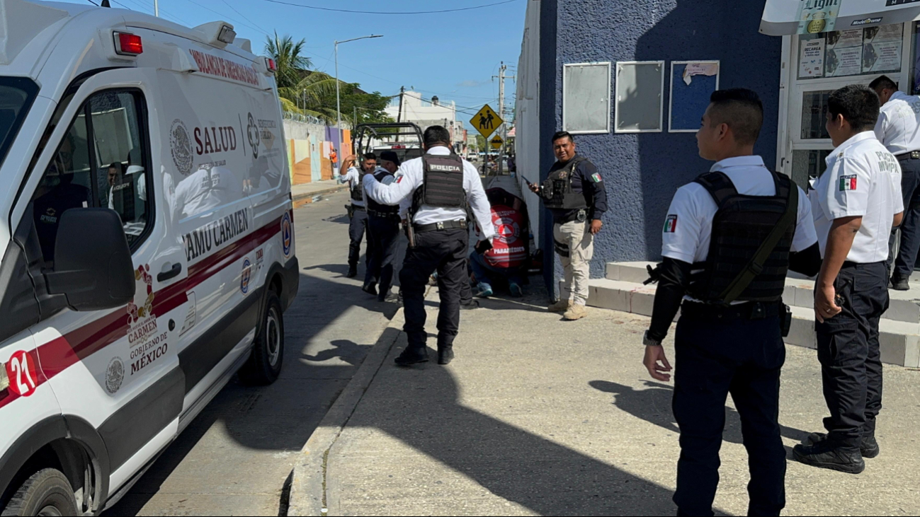 Le entierran una varilla en la cara a un hombre en Ciudad del Carmen