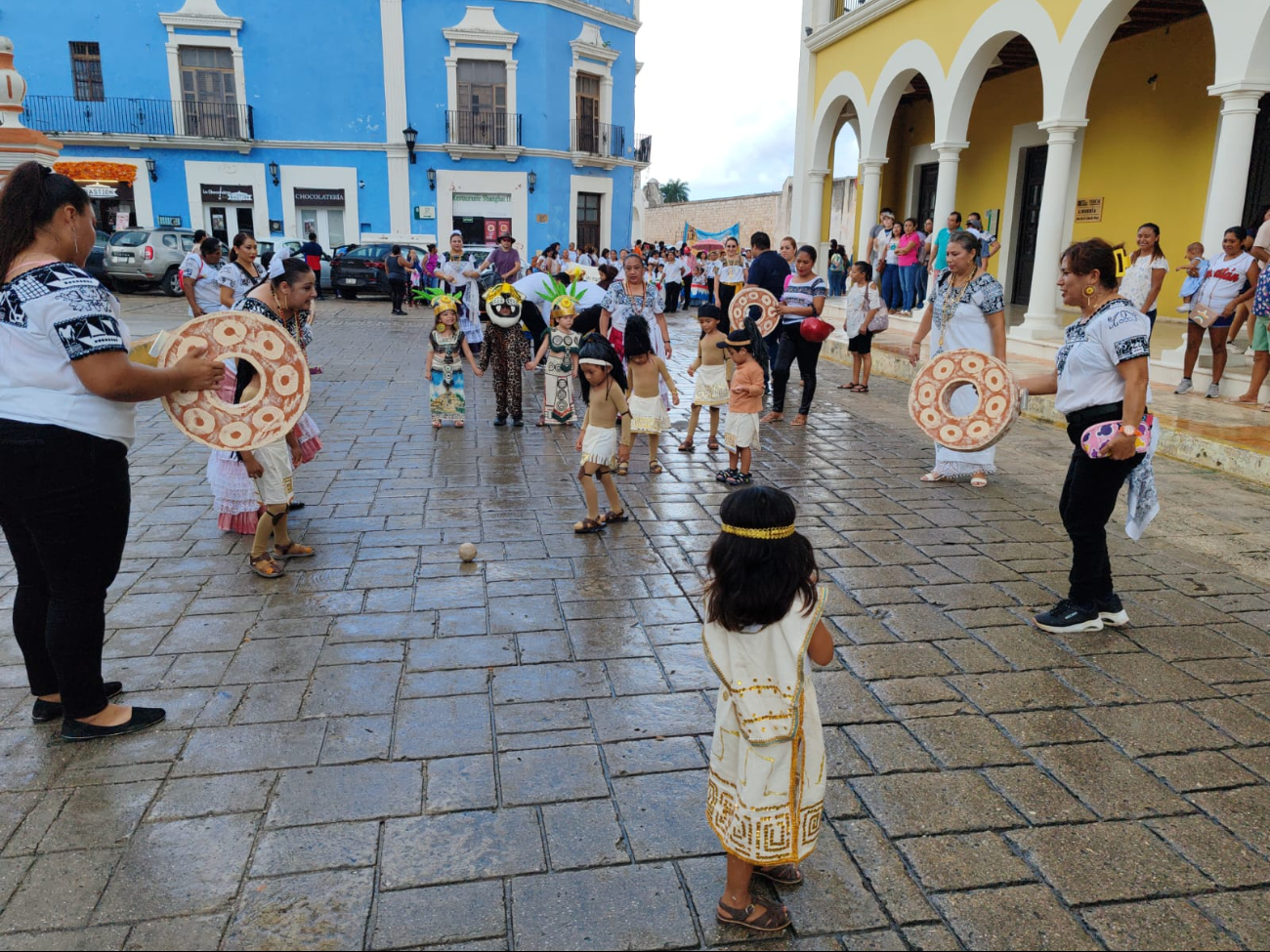 Desfile Infantil en Campeche: Celebrando la Historia y la Cultura Desfile Infantil en Campeche: Celebrando la Historia y la Cultura