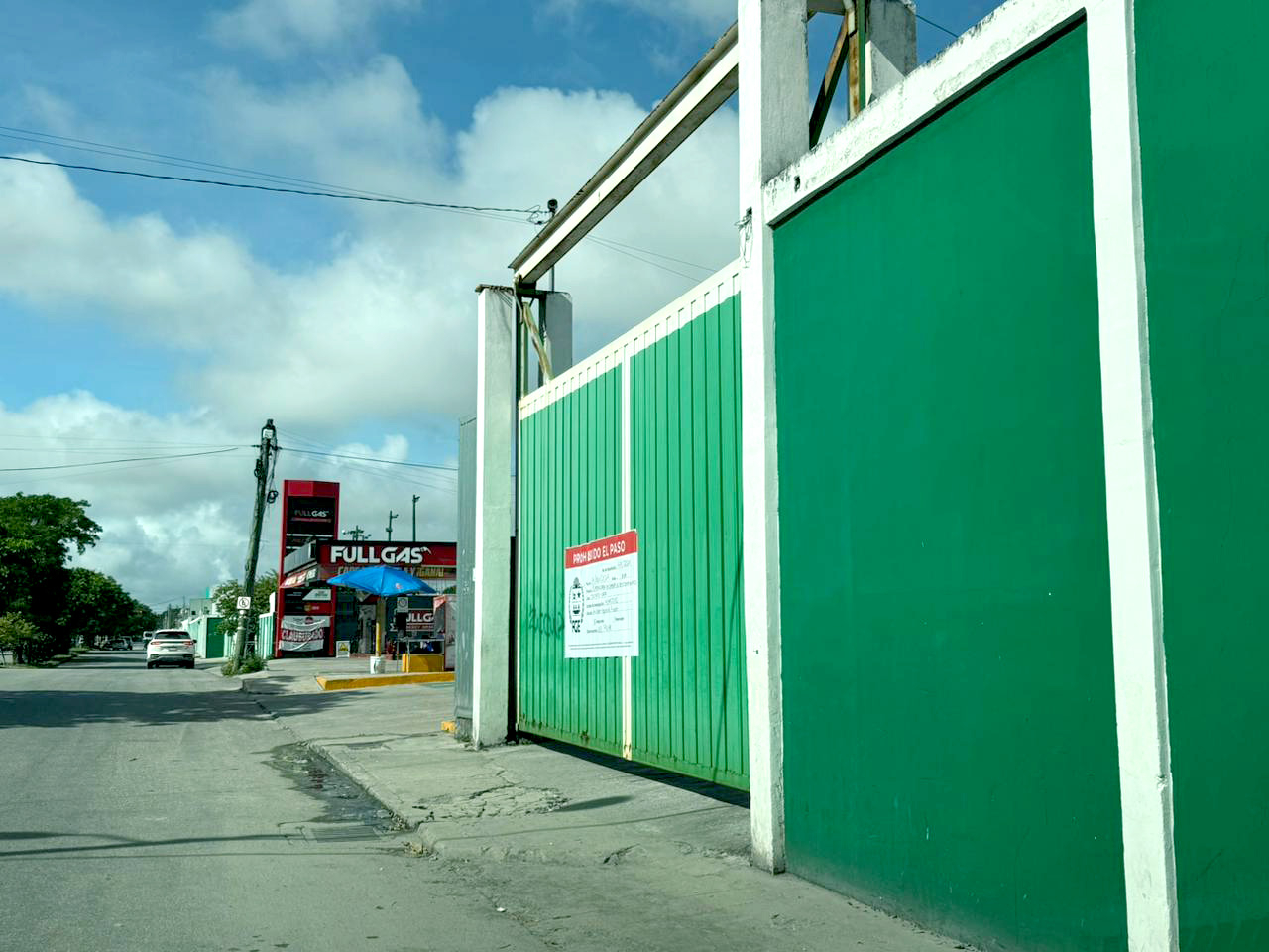 Durante el cateo se encontraron sustancias, armas y al parecer un cuarto de tortura Durante el cateo se encontraron sustancias, armas y al parecer un cuarto de tortura