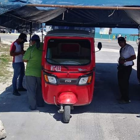 El precio del mototaxi subió de 10 a 15 pesos debido al aumento de costos El precio del mototaxi subió de 10 a 15 pesos debido al aumento de costos
