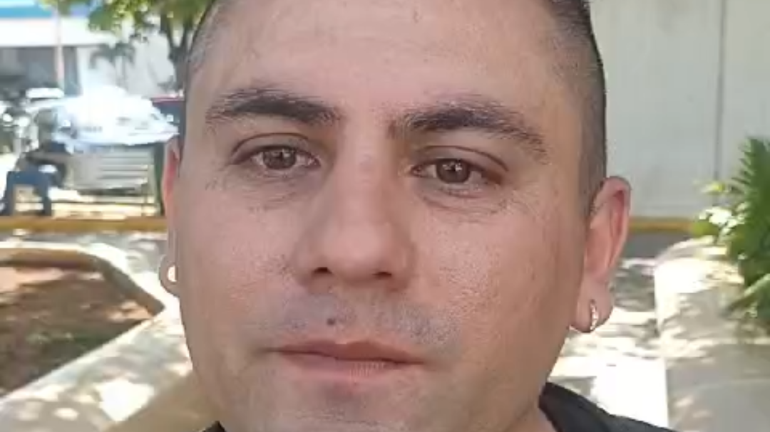 Guillermo Romero habló sobre la importancia como ciudadanos y a la vez motociclistas respetar las leyes Guillermo Romero habló sobre la importancia como ciudadanos y a la vez motociclistas respetar las leyes