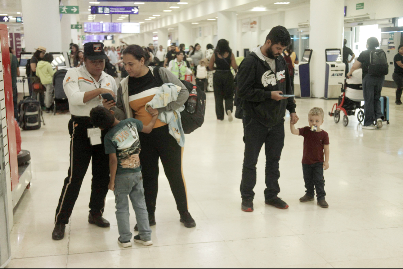 Por las instalaciones de aeródromo local transitaron casi más de 89 mil viajeros. Por las instalaciones de aeródromo local transitaron casi más de 89 mil viajeros.