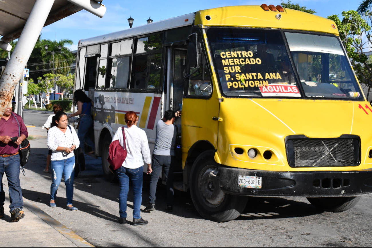 Tienen proyectado contar con 240 conductores de camiones (hombres y mujeres), y el resto será personal para diversas áreas administrativas. Tienen proyectado contar con 240 conductores de camiones (hombres y mujeres), y el resto será personal para diversas áreas administrativas.