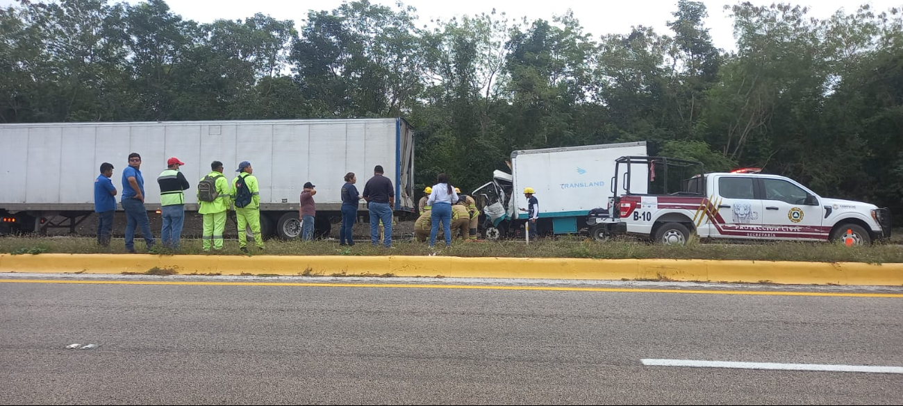 Gracias a maniobras de Protección Civil lograron rescatar el cuerpo Gracias a maniobras de Protección Civil lograron rescatar el cuerpo
