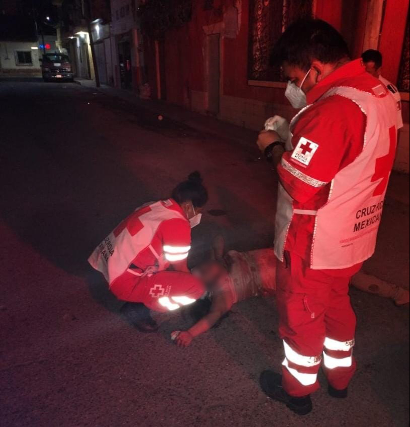 La riña ocurrió cuando la mesera se negó a pagar una cuenta de mil 800 pesos La riña ocurrió cuando la mesera se negó a pagar una cuenta de mil 800 pesos