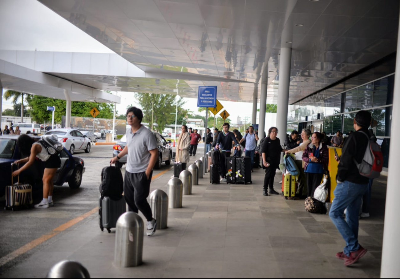 Los vuelos en el aeropuerto de Mérida no han registrado contratiempos Los vuelos en el aeropuerto de Mérida no han registrado contratiempos