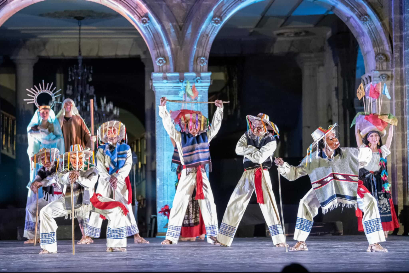 Ballet Folklórico en el Castillo de Chapultepec Ballet Folklórico en el Castillo de Chapultepec