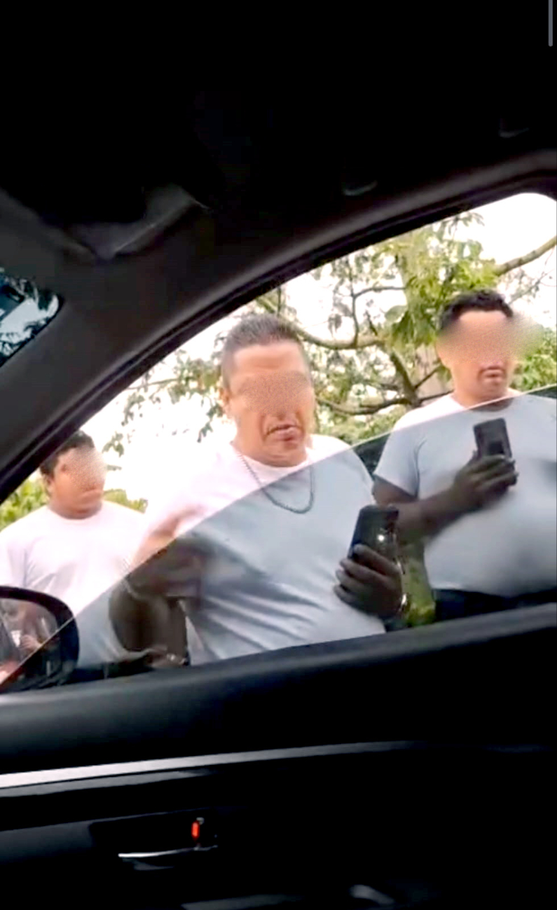 El turista fue forzado a cancelar el viaje por las intimidaciones de los taxistas El turista fue forzado a cancelar el viaje por las intimidaciones de los taxistas