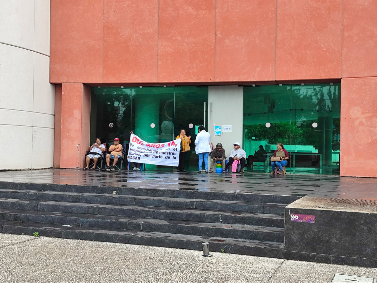 ¡Buenas noticias para jubilados! Universidad de Ciudad del Carmen recibirá 17 mdp para pagar adeudos