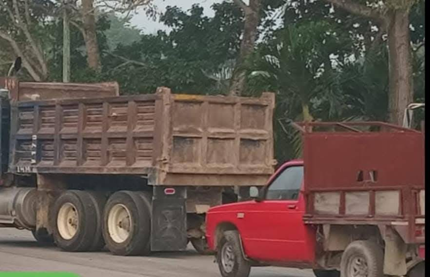 En lugar de cumplir con los pagos, la empresa contratista negoció con otros trabajadores para finalizar la obra En lugar de cumplir con los pagos, la empresa contratista negoció con otros trabajadores para finalizar la obra