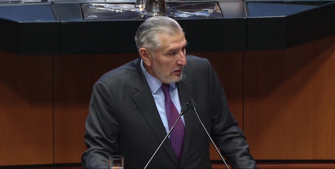 Presidente de la Jucopo informa de irregularidades en contratos del Senado. Presidente de la Jucopo informa de irregularidades en contratos del Senado.
