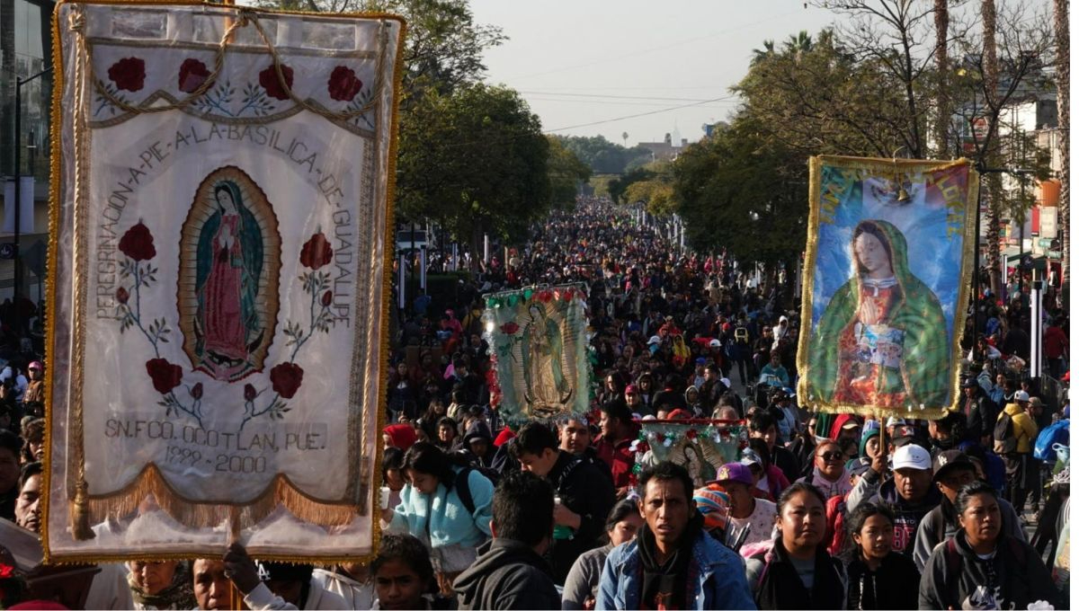 Expertos exploraron cómo la Virgen de Guadalupe ha trascendido lo religioso para convertirse en un símbolo cultural y político Expertos exploraron cómo la Virgen de Guadalupe ha trascendido lo religioso para convertirse en un símbolo cultural y político