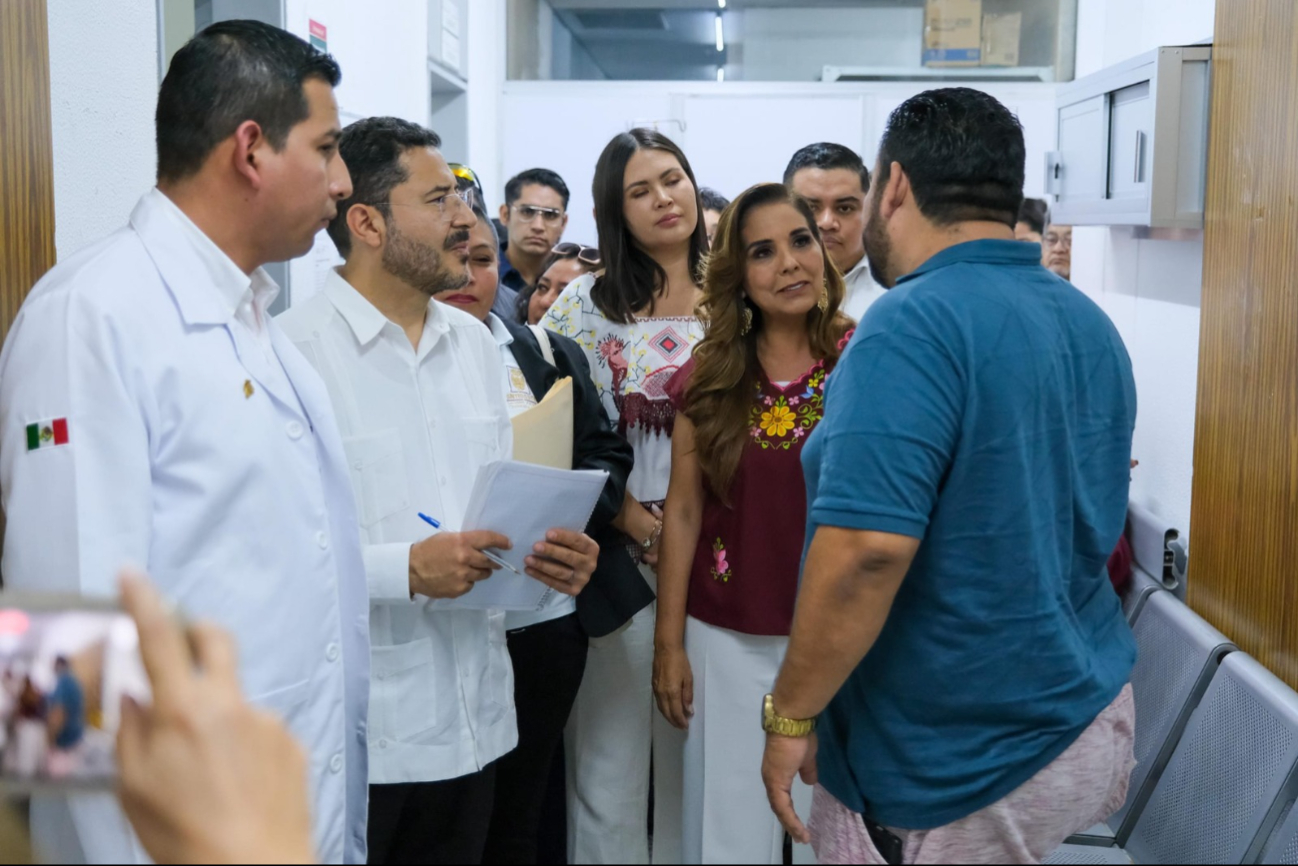 Existe el compromiso por mejorar los servicios e instalaciones de salud en el resto del estado. Existe el compromiso por mejorar los servicios e instalaciones de salud en el resto del estado.