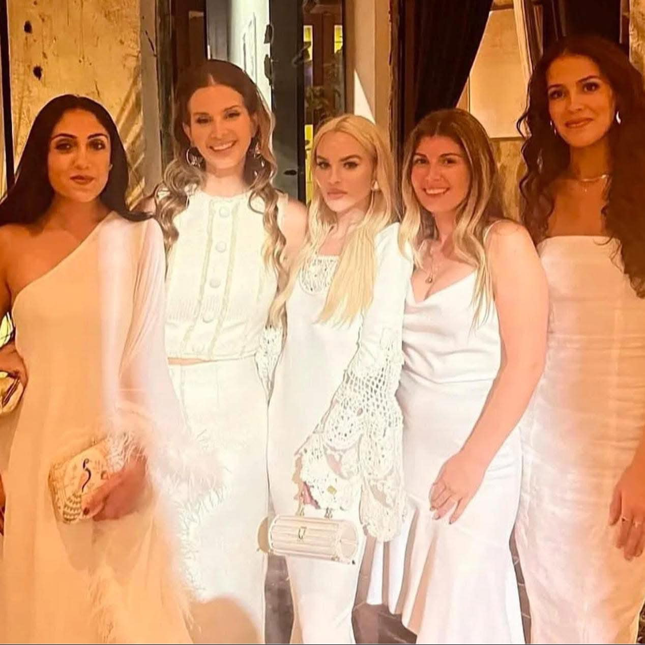 Las fotos de la boda donde fue invitada Lana del Rey en Mérida circulan en redes sociales Las fotos de la boda donde fue invitada Lana del Rey en Mérida circulan en redes sociales