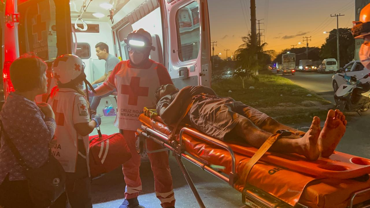Nueve personas resultaron heridas entre tres diferentes sucesos vehiculares. Nueve personas resultaron heridas entre tres diferentes sucesos vehiculares.