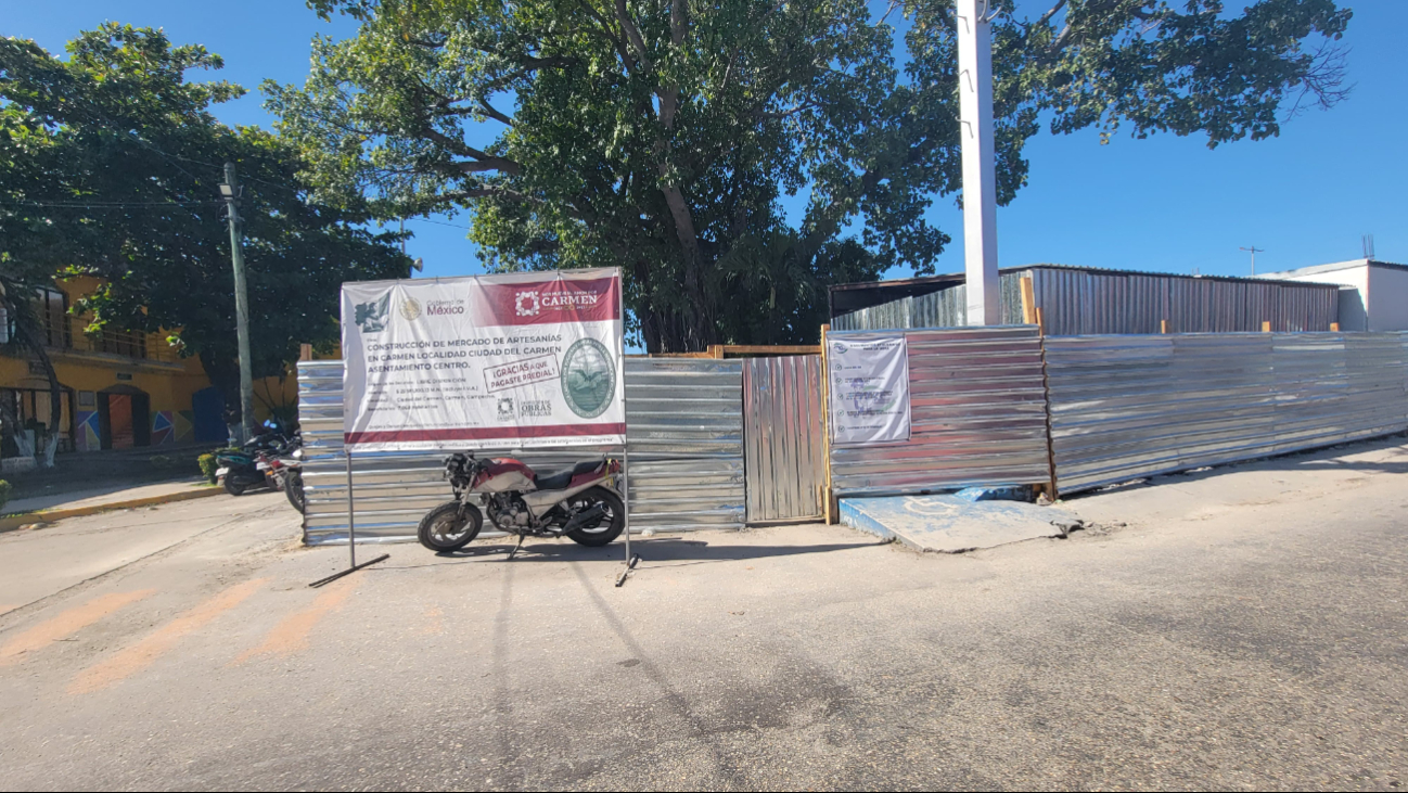 Un incendio en el 2018 consumió las instalaciones del antiguo mercado. Un incendio en el 2018 consumió las instalaciones del antiguo mercado.