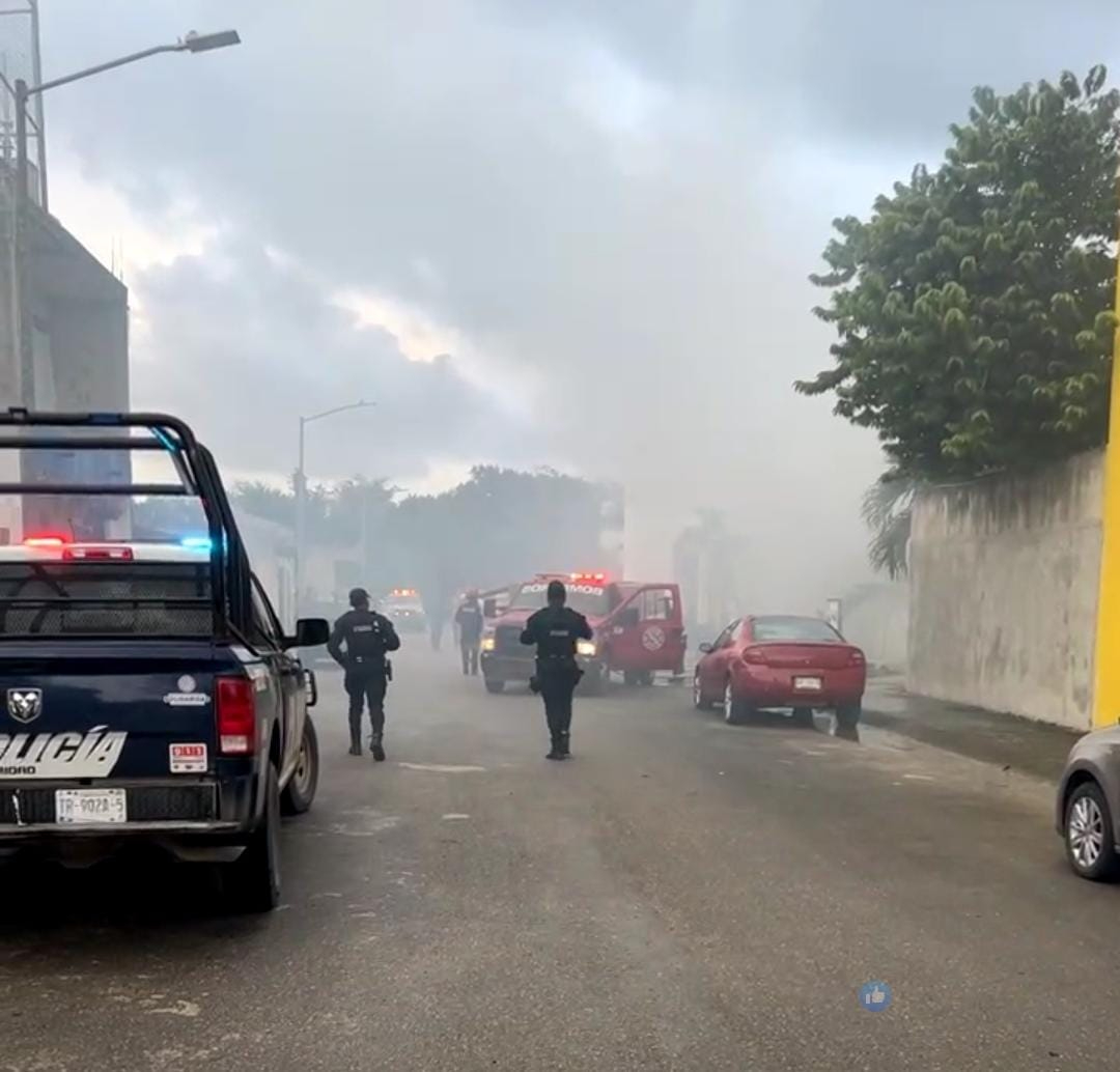 Incendio en una vivienda de Playa del Carmen despierta a sus dueños 