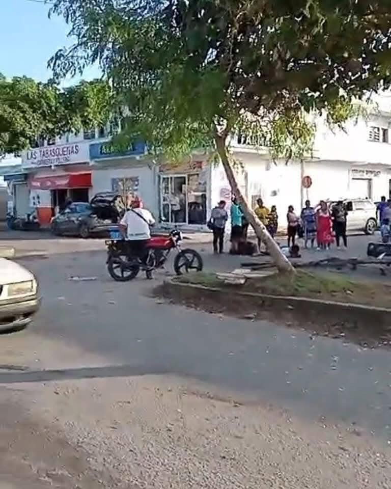 Autoridades iniciaron un operativo para buscar al conductor responsable del accidente Autoridades iniciaron un operativo para buscar al conductor responsable del accidente
