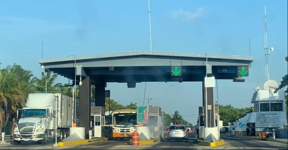 Empresarios y trabajadores petroleros piden pagos y denuncian impagos desde hace un año Empresarios y trabajadores petroleros piden pagos y denuncian impagos desde hace un año
