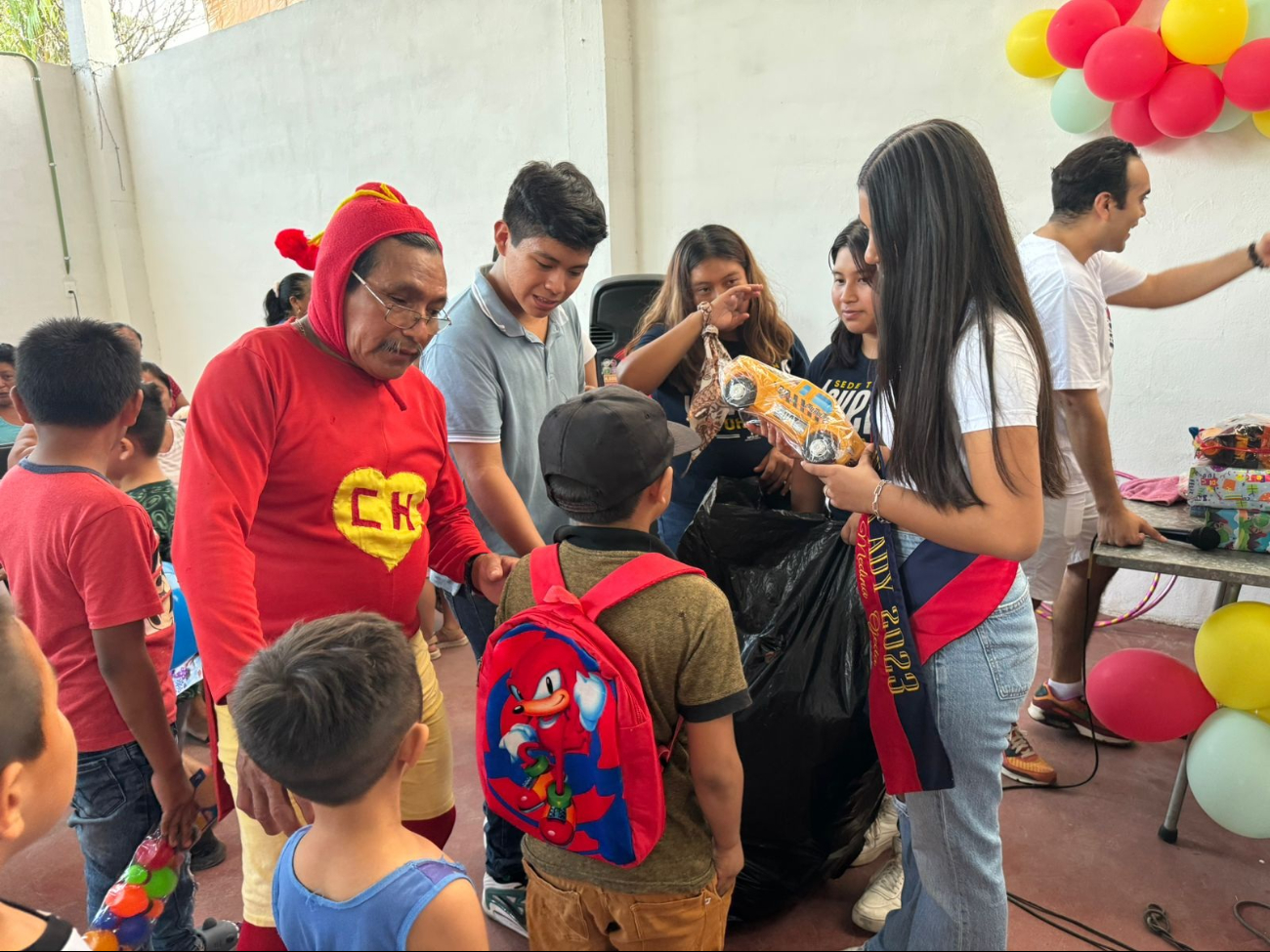 Las personas podrán hacer sus donaciones de lunes a viernes de 9:00 a 13:00 horas en diferentes módulos Las personas podrán hacer sus donaciones de lunes a viernes de 9:00 a 13:00 horas en diferentes módulos