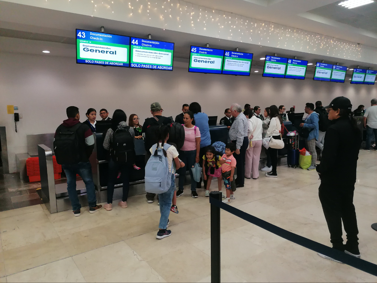 Los martes son los días con menos operaciones, ya que algunas aerolíneas no laboran Los martes son los días con menos operaciones, ya que algunas aerolíneas no laboran