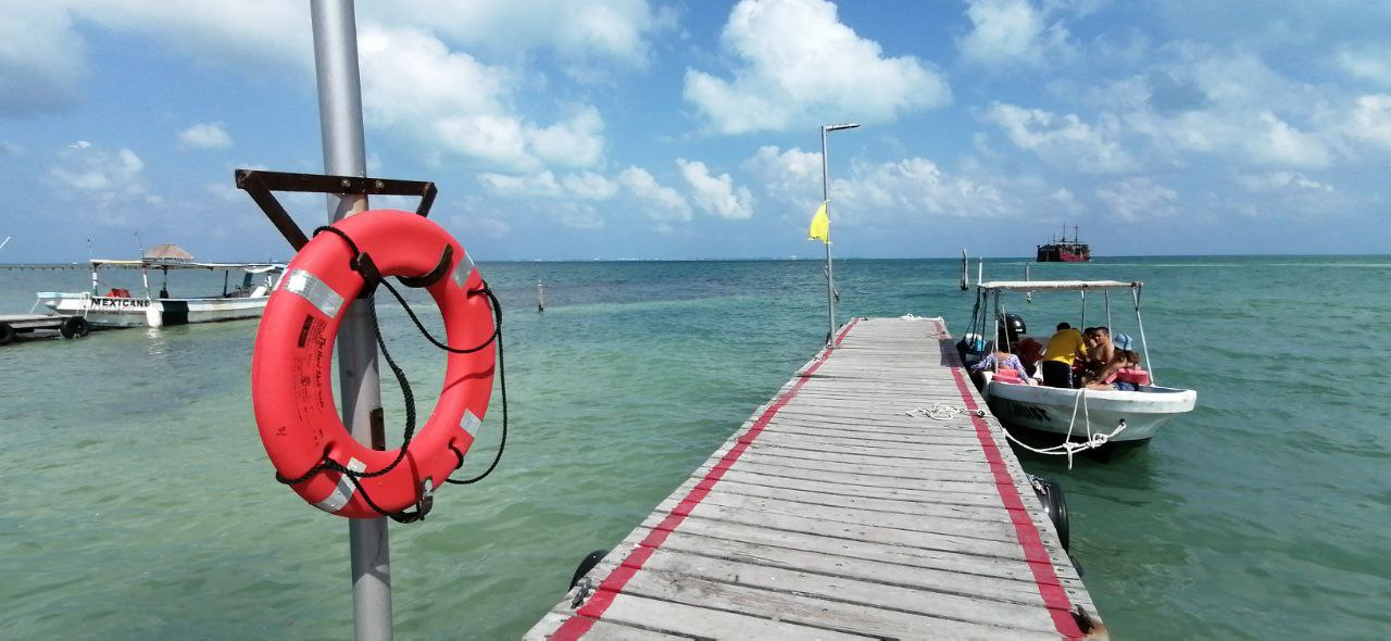 Los más afectados fueron los pescadores, quienes detuvieron sus labores debido al clima Los más afectados fueron los pescadores, quienes detuvieron sus labores debido al clima