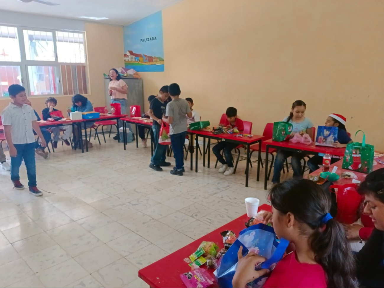 Con festivales y posadas navideñas se despidieron Con festivales y posadas navideñas se despidieron