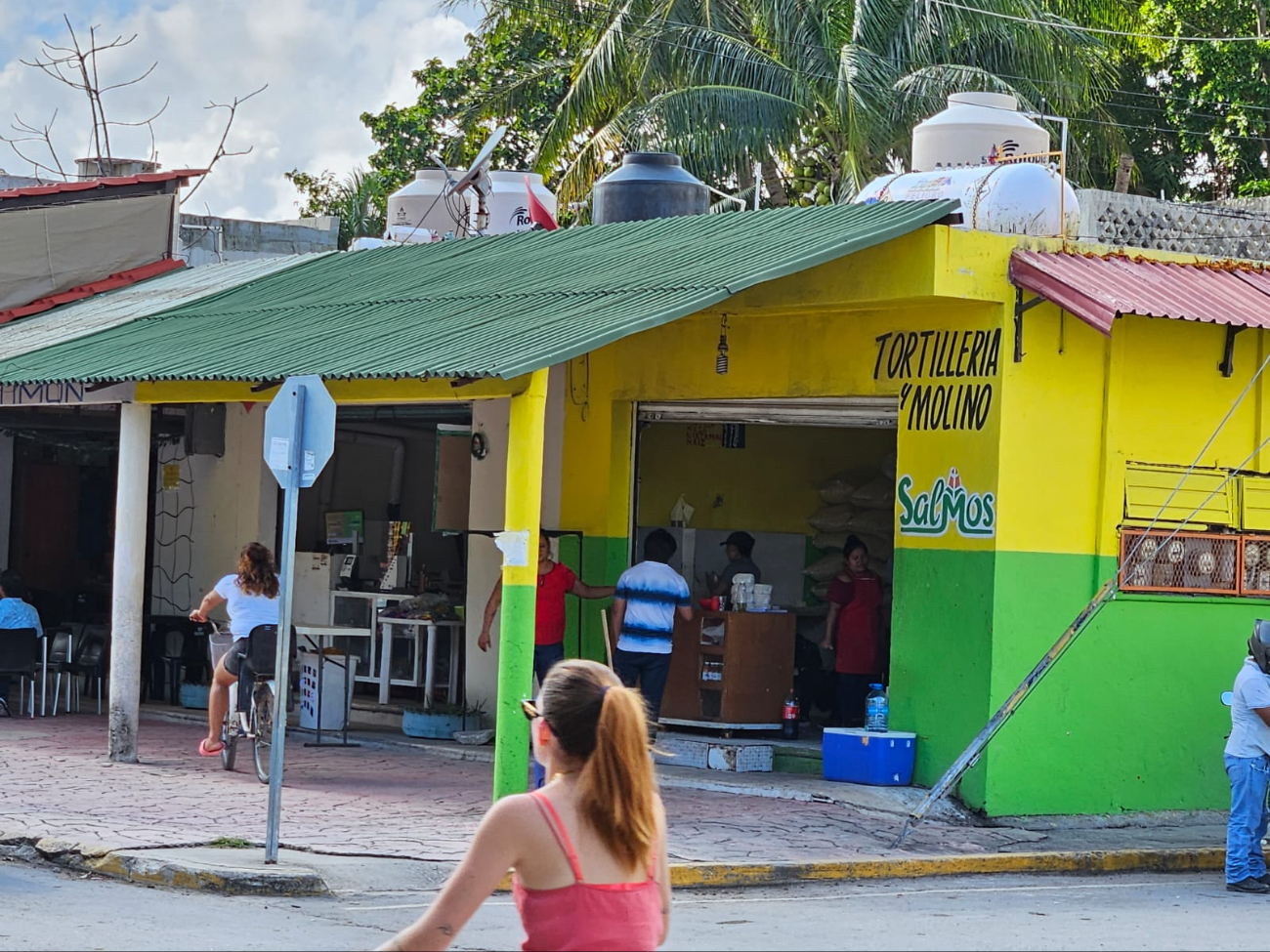 El costo subió de 26 a 28 pesos, causando sorpresa en los clientes del negocio El costo subió de 26 a 28 pesos, causando sorpresa en los clientes del negocio