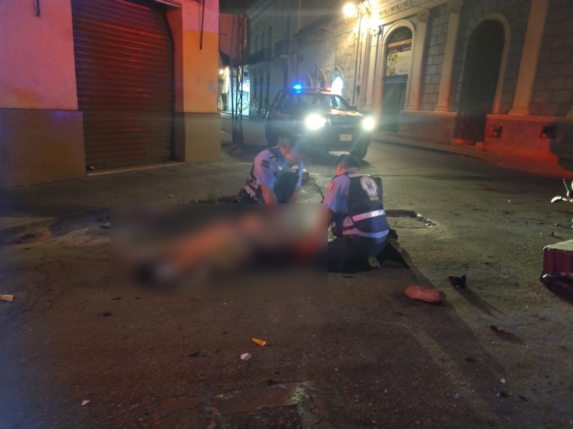 El motociclista murió en el lugar del accidente El motociclista murió en el lugar del accidente