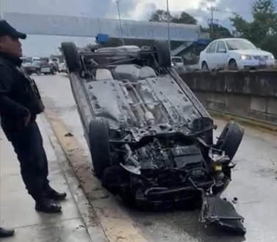 La persona lesionada fue trasladada al hospital pese a contar con lesiones leves La persona lesionada fue trasladada al hospital pese a contar con lesiones leves