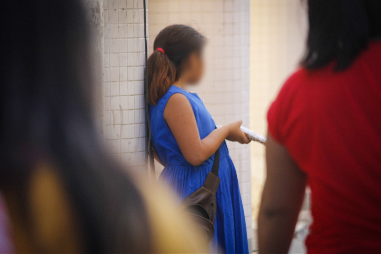 Niños suelen vender dulces en el Centro de Mérida Niños suelen vender dulces en el Centro de Mérida