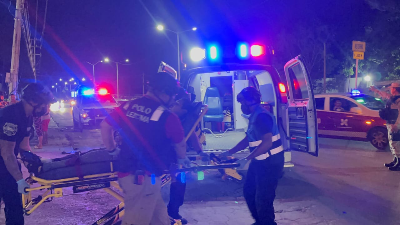 El motociclista afectado sufrió una fractura expuesta en el tobillo y fue trasladado al hospital El motociclista afectado sufrió una fractura expuesta en el tobillo y fue trasladado al hospital