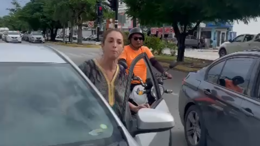 La usuaria también reveló que fue agredida físicamente por la conductora, incluso dejándole rasguños La usuaria también reveló que fue agredida físicamente por la conductora, incluso dejándole rasguños