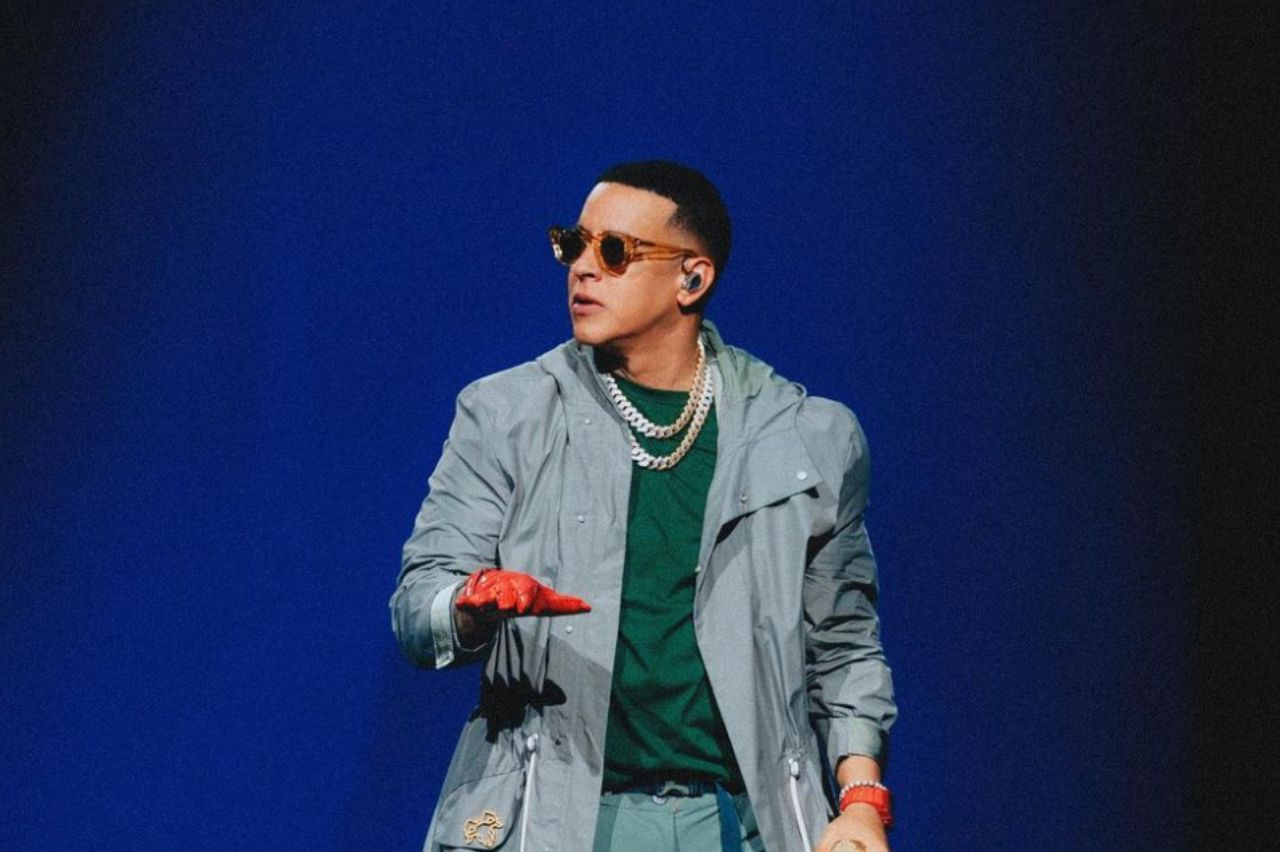 Daddy Yankee revela que se divorcia de su esposa por más de 20 años, Mireddys González
