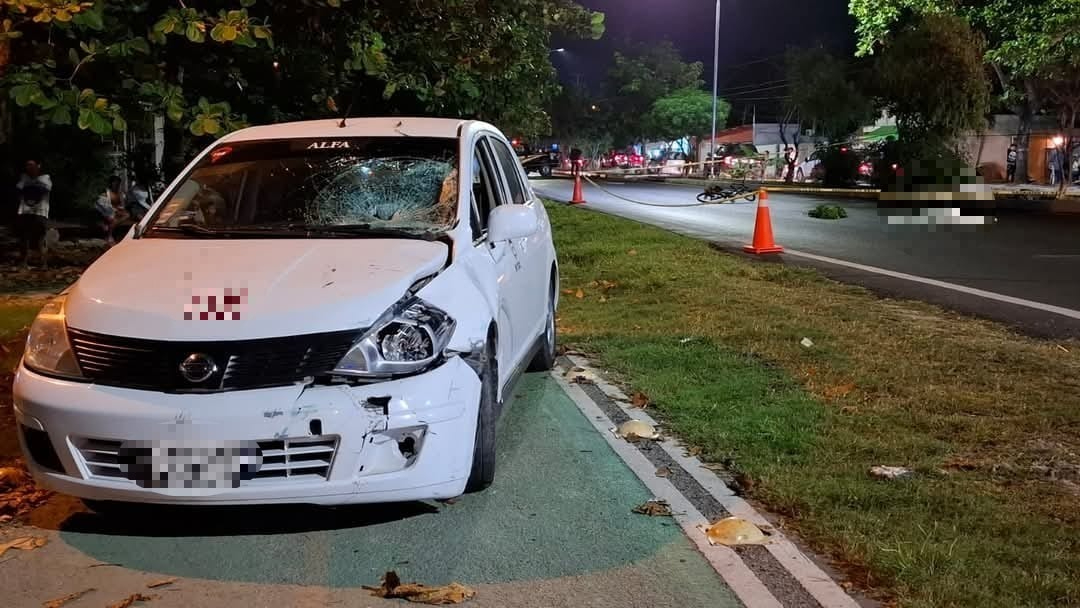 Un hombre perdió la vida luego de ser atropellado en la calle 50, al sur de la ciudad de Mérida, durante las primeras horas de este lunes Un hombre perdió la vida luego de ser atropellado en la calle 50, al sur de la ciudad de Mérida, durante las primeras horas de este lunes
