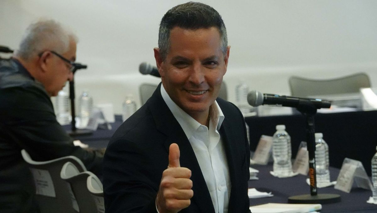 Alejandro Murat defiende su gestión al frente del Infonavit y respalda reformas recientes