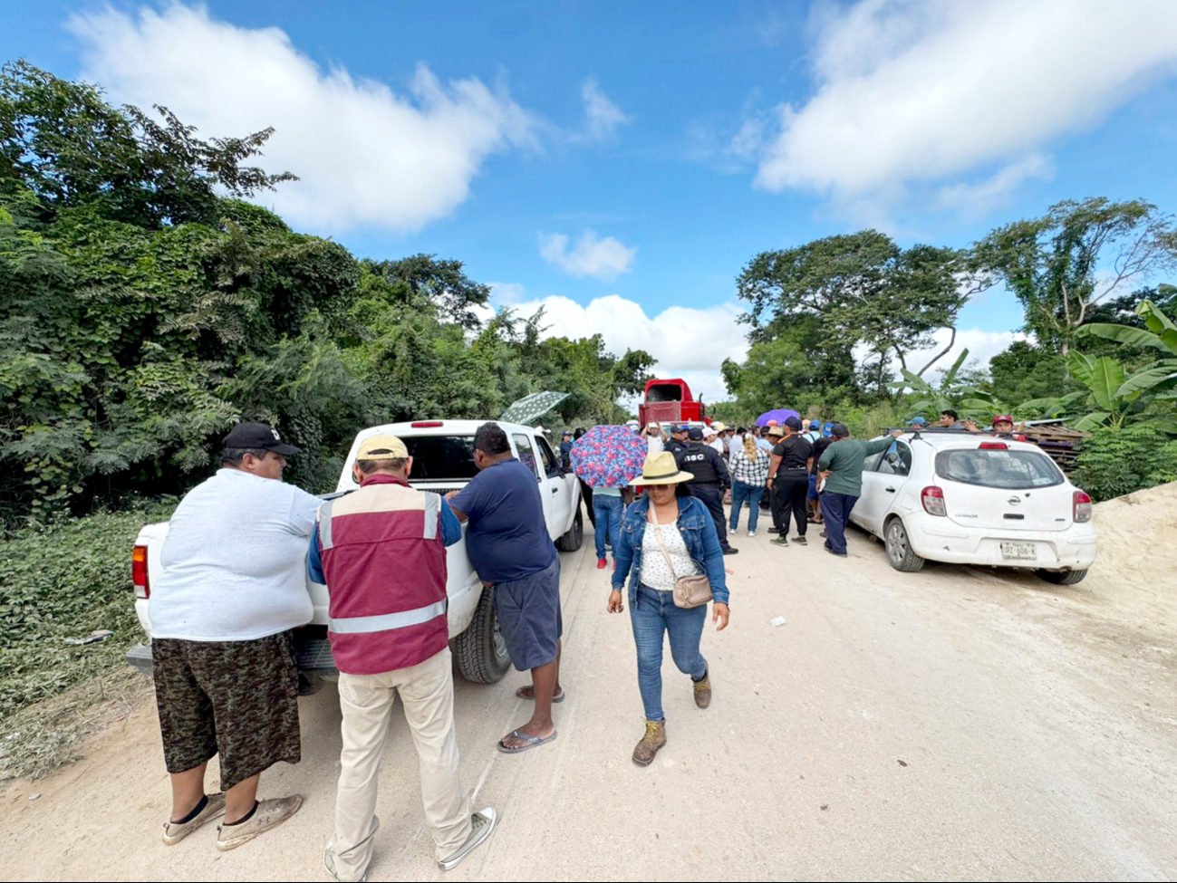 Ejidatarios de Othón P. Blanco bloquean basurero municipal tras multa de 600 mil pesos