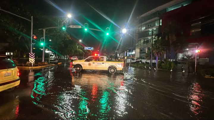 Autoridades se hicieron presentes en las calles para atender a necesitados. Autoridades se hicieron presentes en las calles para atender a necesitados.