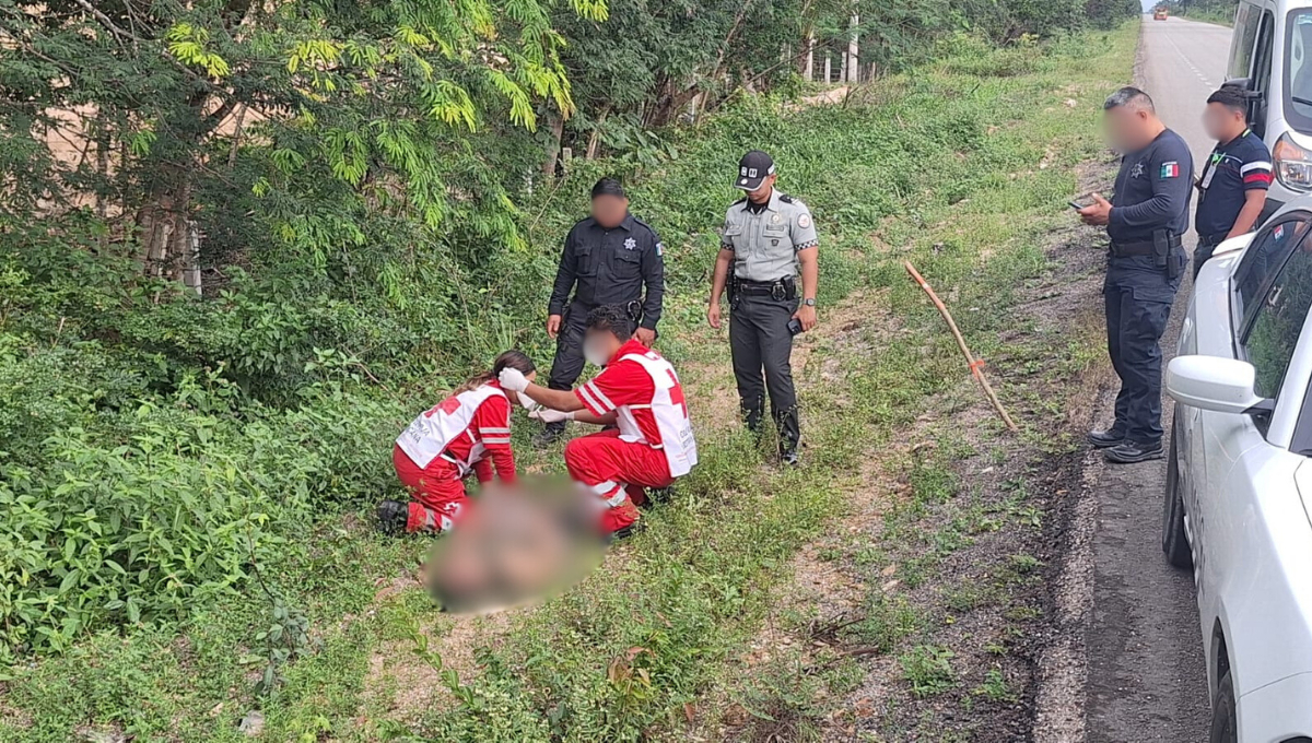 Debido a las lesiones, el joven fue trasladado a un hospital para ser tratado Debido a las lesiones, el joven fue trasladado a un hospital para ser tratado
