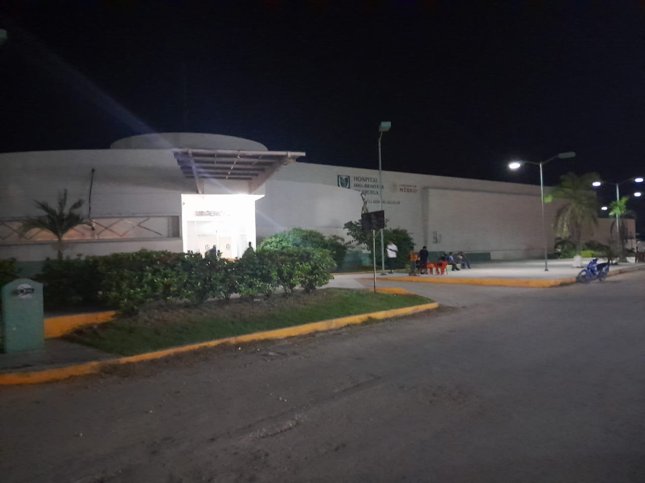 José Alejandro Navarrete Morales sufrió un accidente en motocicleta en la carretera estatal Escárcega-Candelaria José Alejandro Navarrete Morales sufrió un accidente en motocicleta en la carretera estatal Escárcega-Candelaria