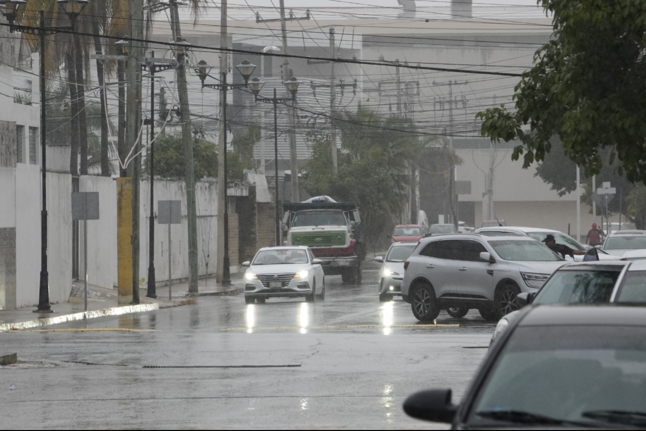Las lluvias regresan a Campeche con chubascos y temperaturas calurosas de hasta 40 grados Las lluvias regresan a Campeche con chubascos y temperaturas calurosas de hasta 40 grados