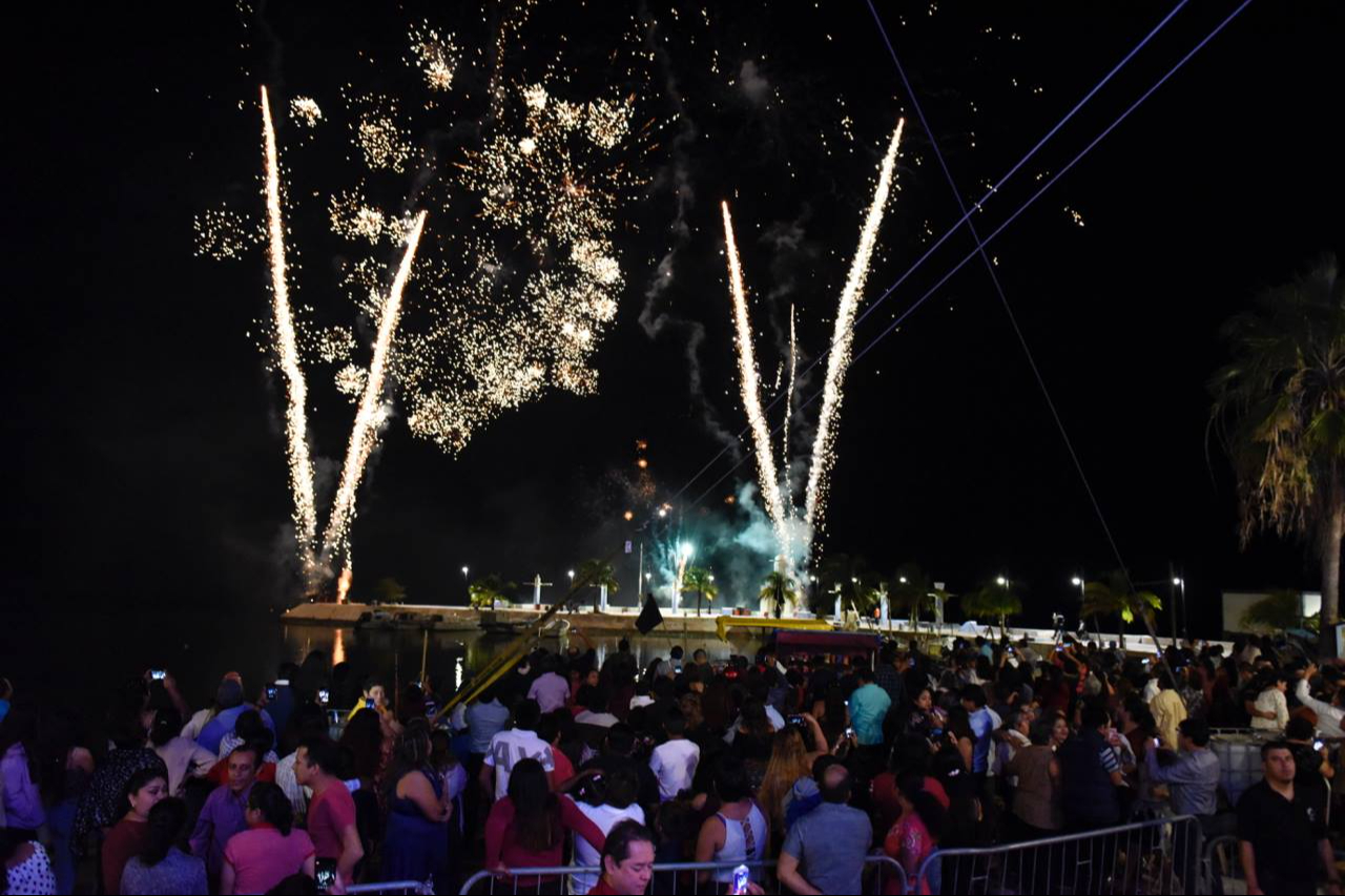 El baile en el malecón de la capital es un evento destacado El baile en el malecón de la capital es un evento destacado