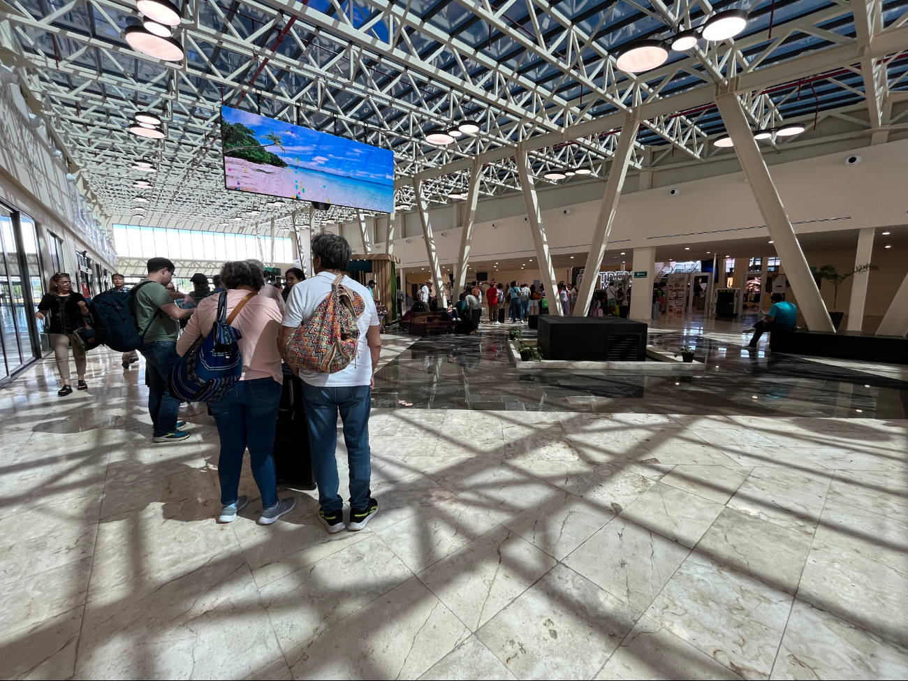 Turistas han abarrotado la Estación Teya del Tren Maya en Mérida Turistas han abarrotado la Estación Teya del Tren Maya en Mérida