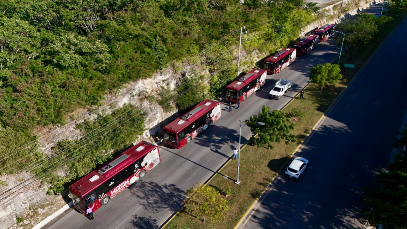 El costo del primer camión será de 12 pesos y el segundo de 6 pesos; el tercer trayecto en menos de 90 minutos será gratuito El costo del primer camión será de 12 pesos y el segundo de 6 pesos; el tercer trayecto en menos de 90 minutos será gratuito