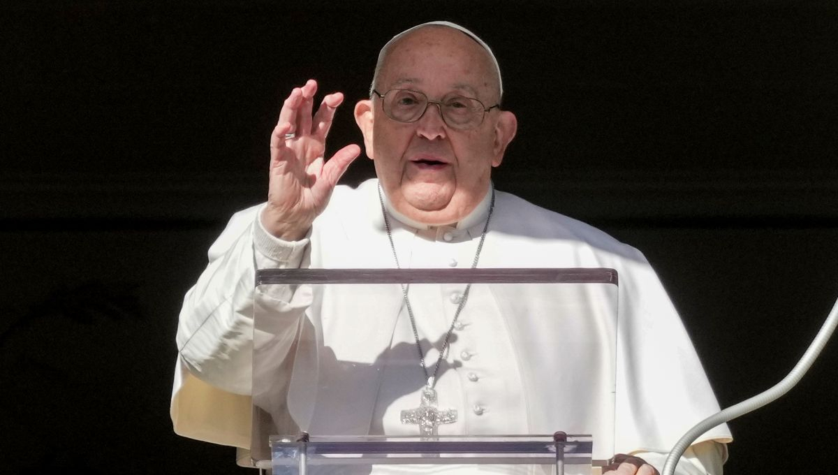 El Papa Francisco se encuentra hospitalizado en condición crítica.