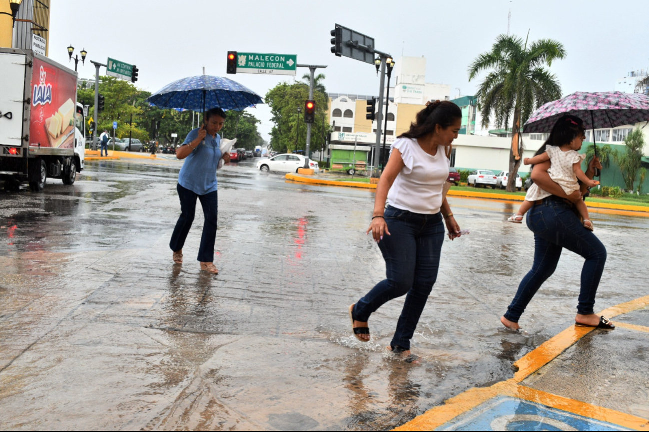 Las condiciones de tormentas podrían continuar hasta el jueves, disminuyendo hacia el viernes Las condiciones de tormentas podrían continuar hasta el jueves, disminuyendo hacia el viernes