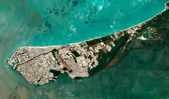 La Isla del Carmen tiene una ubicación estratégica en el Golfo de México La Isla del Carmen tiene una ubicación estratégica en el Golfo de México
