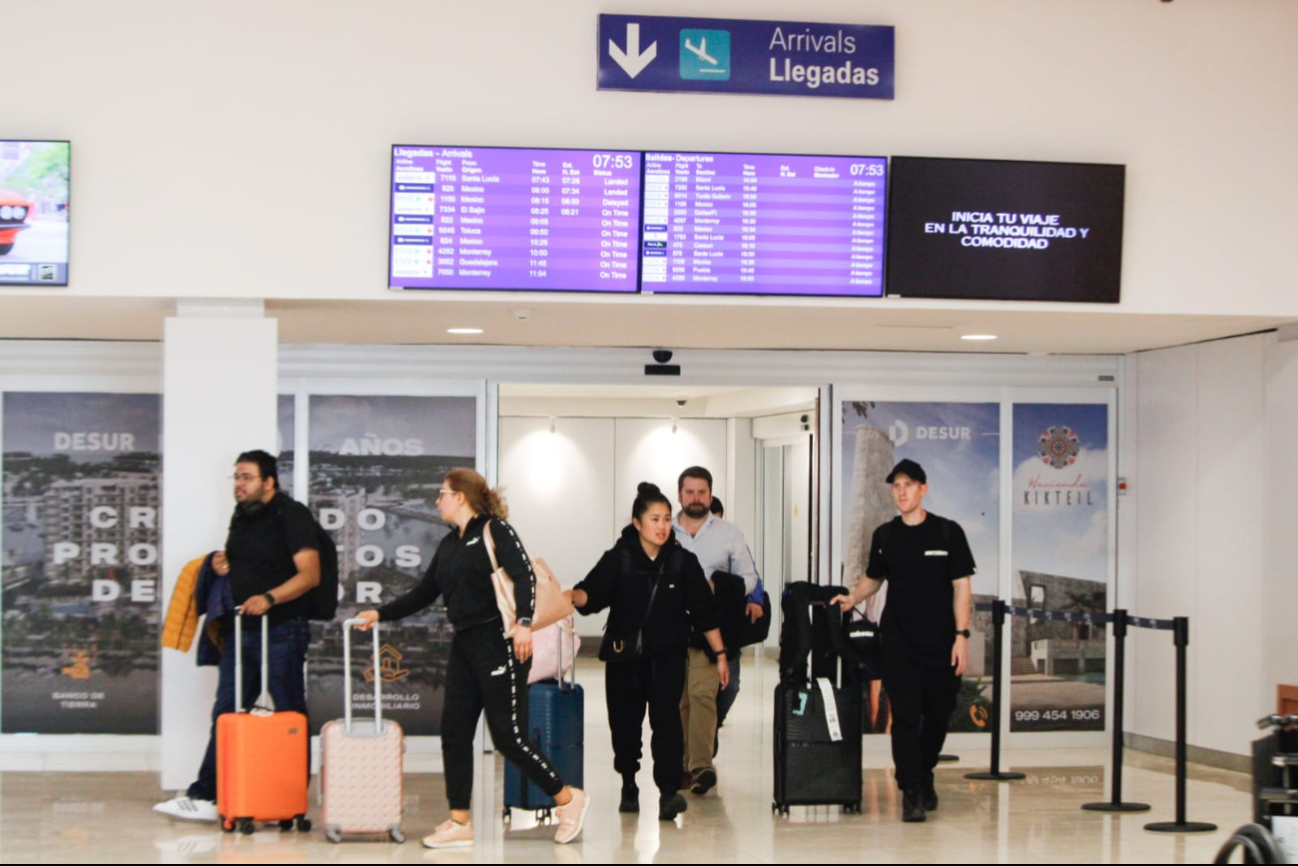 En Navidad suelen registrarse más retrasos en los aeropuertos En Navidad suelen registrarse más retrasos en los aeropuertos